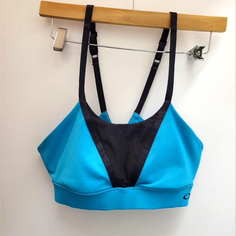 Oakley Sports Bra